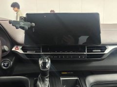 Toyota Gravia 2.5L Hybrid Prestige Plus AWD - photo 12