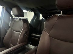 Toyota Gravia 2.5L Hybrid Prestige Plus AWD - photo 8