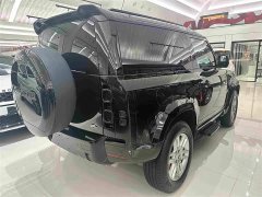 Land Rover Defender 90 2.0T P300 S - фото 17