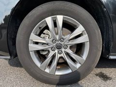 Toyota Sienna 2.5L Hybrid AWD Luxury - ფოტო 13