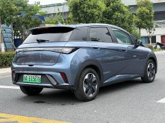 BYD Dolphin 420km Fashion Edition - ფოტო 4