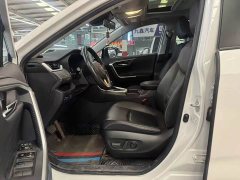 Toyota RAV4 2.0L CVT FWD Fashion Plus - photo 4