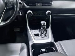 Toyota Vland 2.0L CVT AWD Luxury Plus - ფოტო 13
