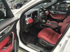 Jaguar F-PACE P250 R-Dynamic SE - ფოტო 3
