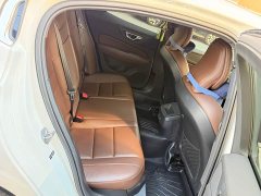 Volvo S60 B4 Smart Luxury Edition - ფოტო 11
