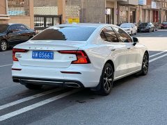 Volvo S60 B4 Smart Luxury Edition - ფოტო 8