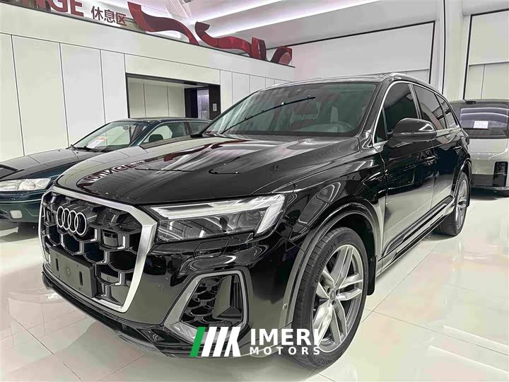 Audi Q7 55 TFSI quattro S line Sport - ავტომობილი ჩინეთიდან