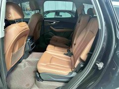 Audi Q7 55 TFSI quattro S line Sport - ფოტო 12
