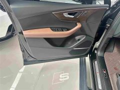 Audi Q7 55 TFSI quattro S line Sport - ფოტო 6