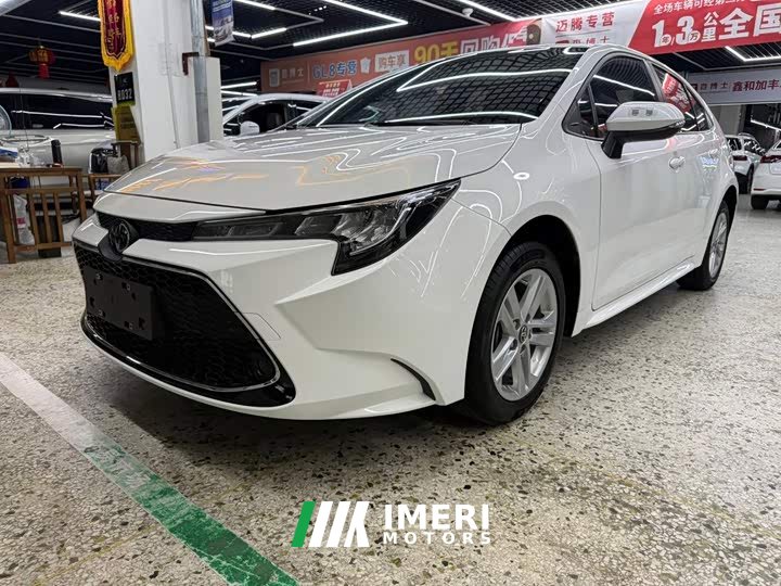 Toyota Corolla 1.8L CVT Premium - ავტომობილი ჩინეთიდან
