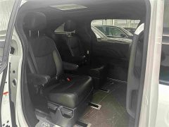 Toyota Grevias 2.5L Hybrid Premium Plus Edition - фото 15