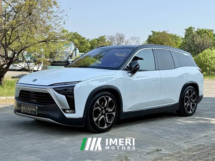 NIO ES8 415KM Six-Seater