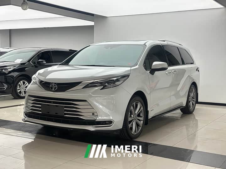 Toyota Sienna 2.5L Hybrid Platinum Edition - автомобиль из Китая