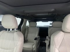 Toyota Sienna 2.5L Hybrid Platinum Edition - фото 11