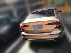 Volvo S60 T4 Smart Luxury Edition - ფოტო 7