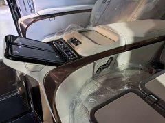 Lexus LM 500h Four-Seater Imperial Edition - ფოტო 13