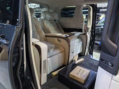 Lexus LM 500h Four-Seater Imperial Edition - ფოტო 17