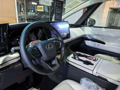 Lexus LM 500h Four-Seater Imperial Edition - ფოტო 6