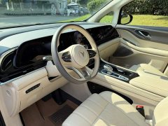Voyah Dream PHEV Extended Range Luxury Edition - ფოტო 7