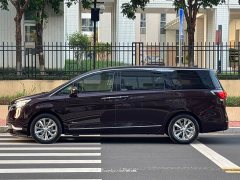 Buick GL8 Avenir Seven-Seater Comfort Edition - ფოტო 19