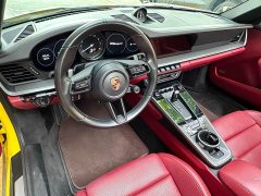 Porsche 911 Targa 4 3.0T - фото 5