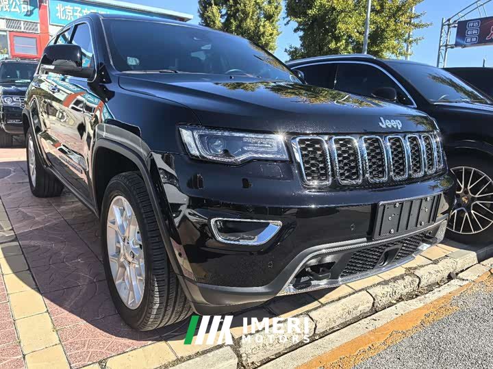 Jeep Grand Cherokee (Imported) 3.0L 80th Anniversary Edition - car from China