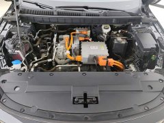 FAW Red Flag E-QM5 Facelift Base Mobility Edition - ფოტო 10