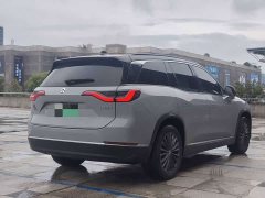 NIO ES8 485KM Six-Seater - photo 4