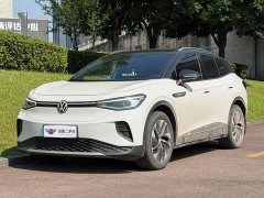 Volkswagen ID.4 CROZZ Pure Enjoyment Limited Edition - ფოტო 1
