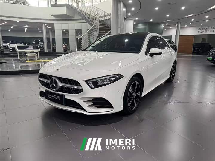 Mercedes-Benz A-Class A 200 L Sport Sedan Fashion Edition