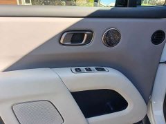 Li Auto i8 Standard Edition - ფოტო 15