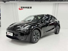 Tesla Model Y Rear-Wheel Drive - ფოტო 1