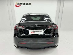 Tesla Model Y Rear-Wheel Drive - ფოტო 4