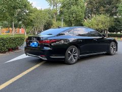 Lexus LS 500h Premium - ფოტო 12