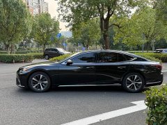 Lexus LS 500h Premium - ფოტო 4