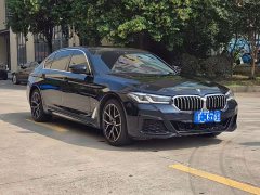 BMW 5 Series 530Li Luxury M Sport Package - ფოტო 3