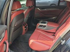 BMW 5 Series 530Li Luxury M Sport Package - ფოტო 4