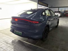 IM Motors Zhiji LS6 Pure Electric Max - ფოტო 9