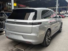 Li Auto Ideal L8 Air - ფოტო 4