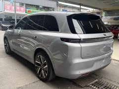 Li Auto Ideal L8 Air - ფოტო 6