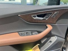 Audi Q7 55 TFSI quattro S line Sport - ფოტო 12