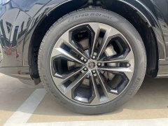Audi Q7 55 TFSI quattro S line Sport - ფოტო 13