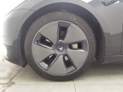 Tesla Model 3 Rear-Wheel Drive - ფოტო 17