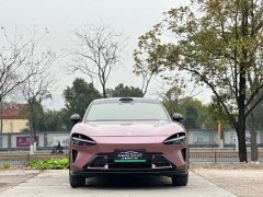 Xiaomi YU7 Four-Wheel Drive Max Edition - ფოტო 2