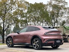 Xiaomi YU7 Four-Wheel Drive Max Edition - ფოტო 7