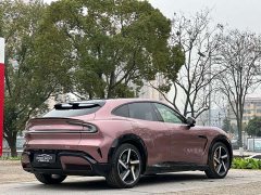 Xiaomi YU7 Four-Wheel Drive Max Edition - ფოტო 9