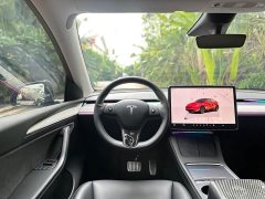 Tesla Model Y Rear-Wheel Drive - ფოტო 16