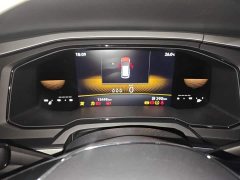 Volkswagen Polo Facelift Plus 1.5L Automatic Panoramic Sunroof Comfort Edition - ფოტო 12