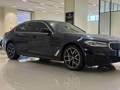 BMW 5 Series 530Li Luxury M Sport Package - ფოტო 3