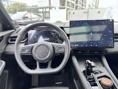 Lynk & Co 03 1.5T DCT Halo - фото 10